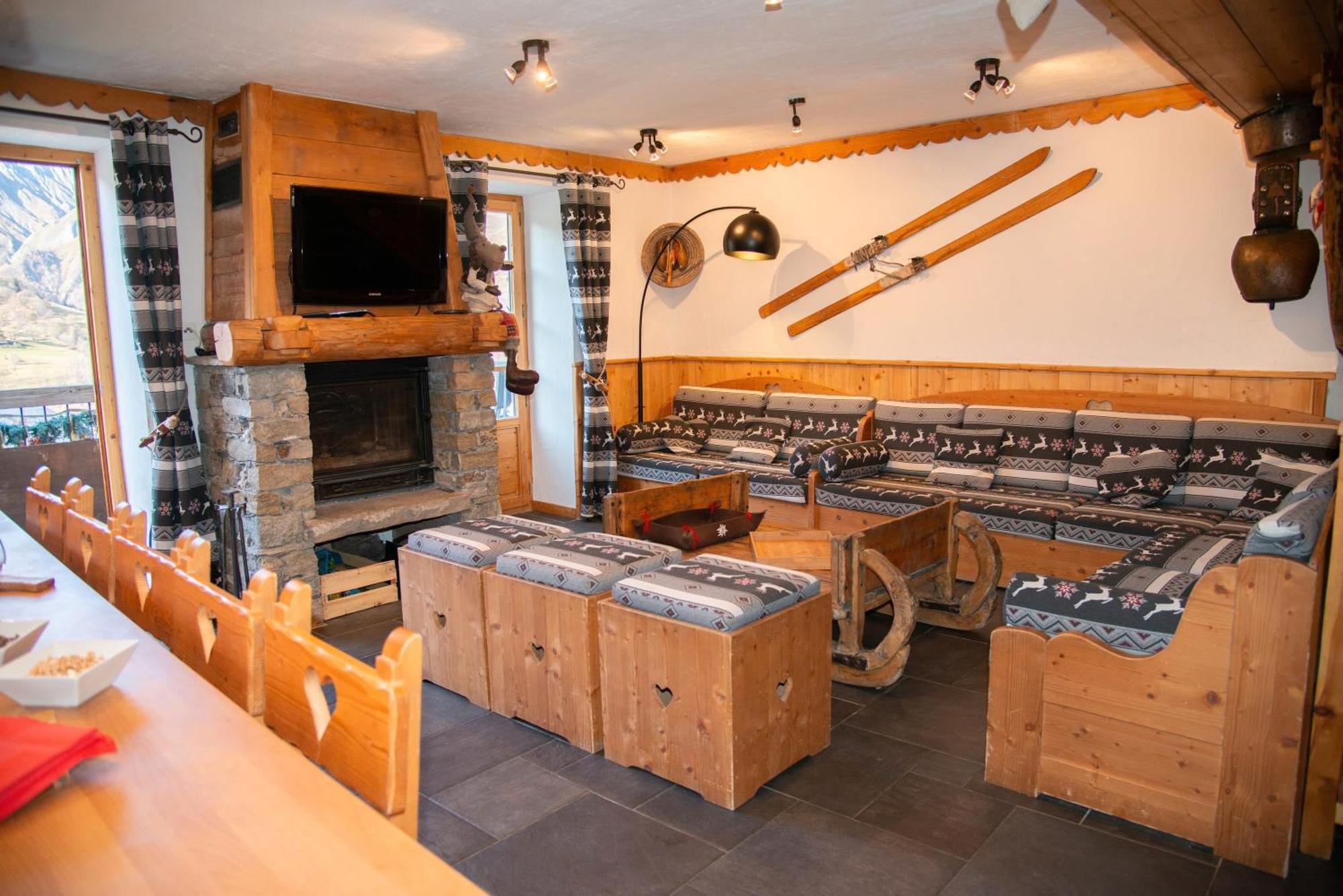 Chalet Cosy Pour 13 Sauna Villa Saint-Martin-de-Belleville Luaran gambar