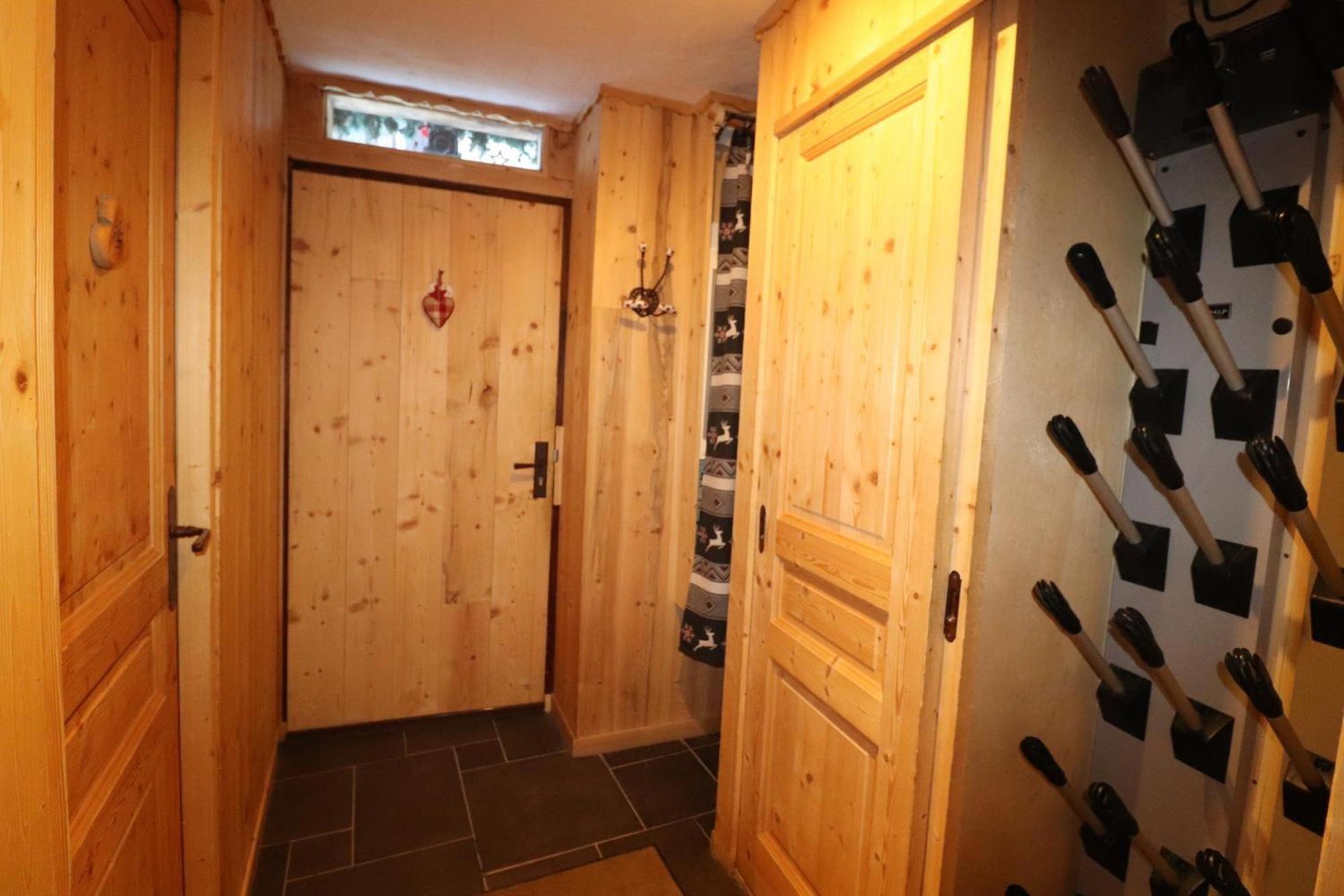 Chalet Cosy Pour 13 Sauna Villa Saint-Martin-de-Belleville Luaran gambar