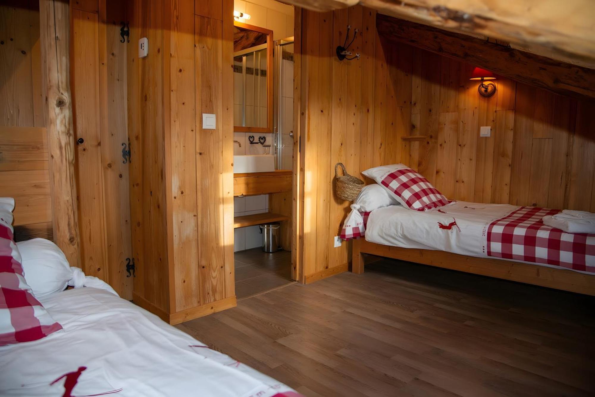 Chalet Cosy Pour 13 Sauna Villa Saint-Martin-de-Belleville Luaran gambar