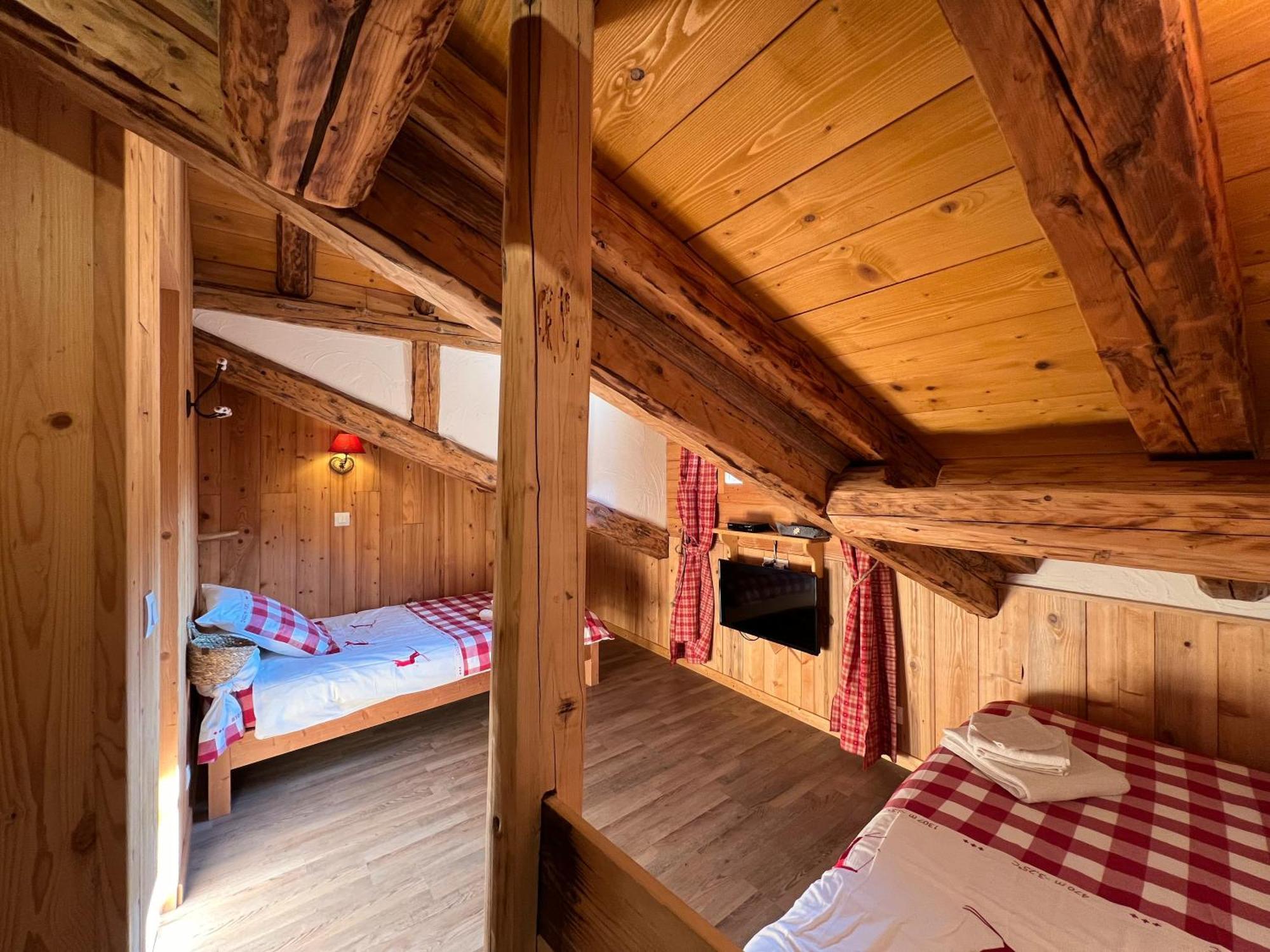 Chalet Cosy Pour 13 Sauna Villa Saint-Martin-de-Belleville Luaran gambar