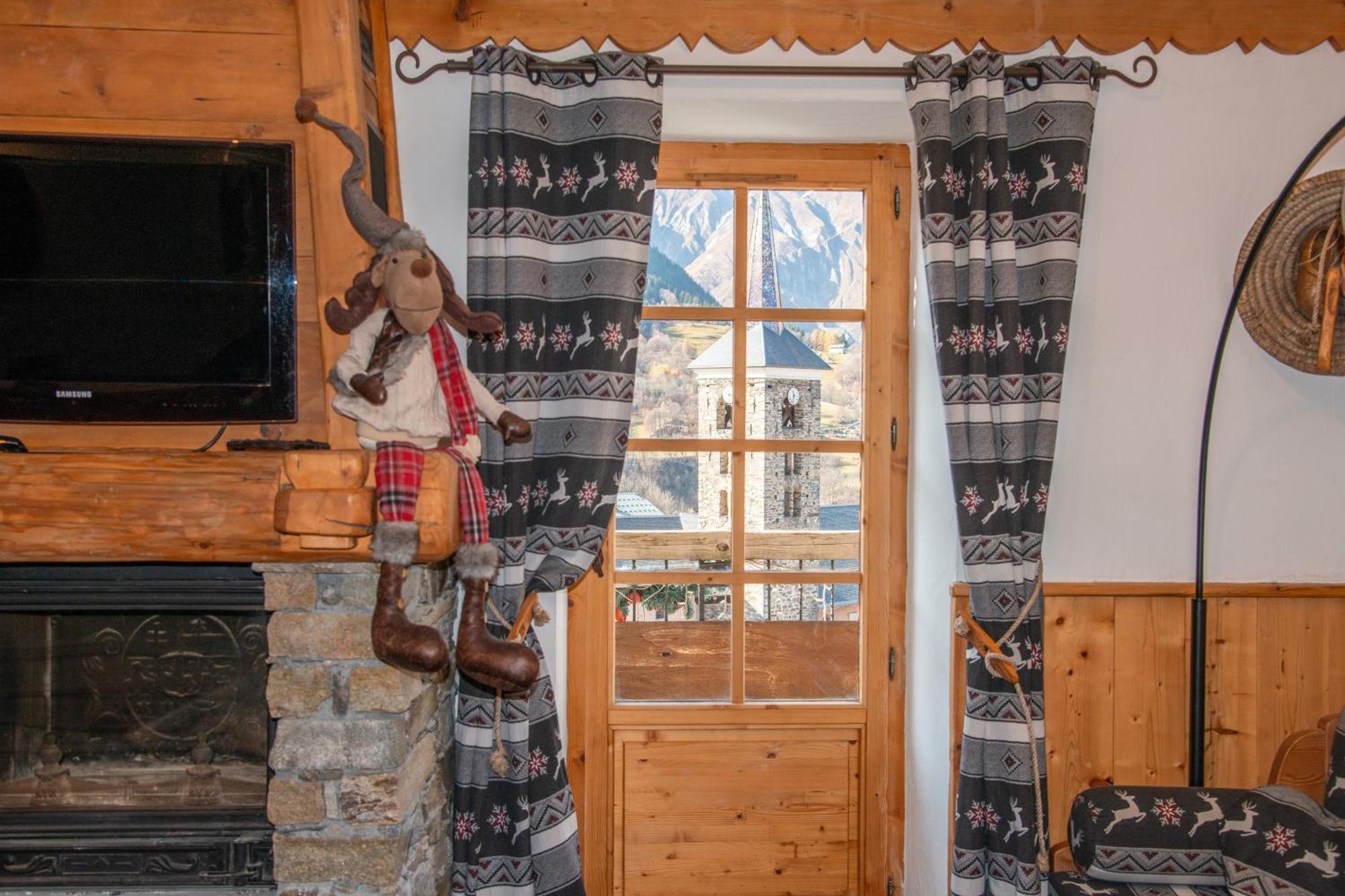 Chalet Cosy Pour 13 Sauna Villa Saint-Martin-de-Belleville Luaran gambar